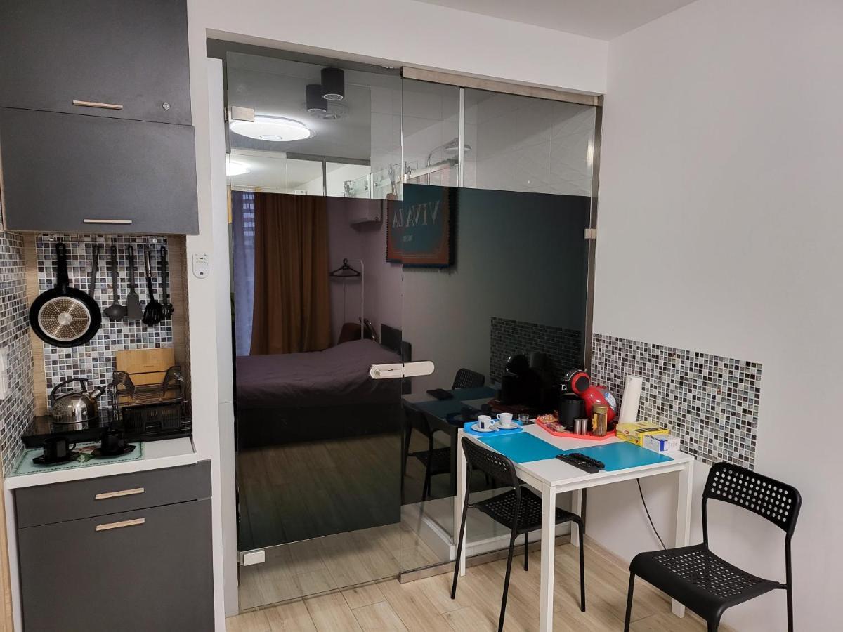 Apartamenty GALERIA PÓŁNOCNA Varsóvia Exterior foto