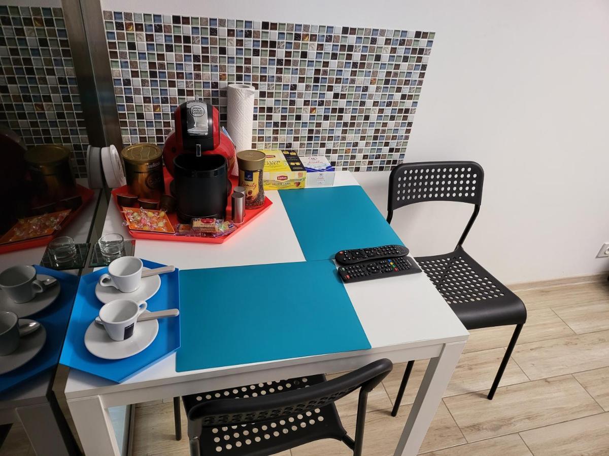 Apartamenty GALERIA PÓŁNOCNA Varsóvia Exterior foto